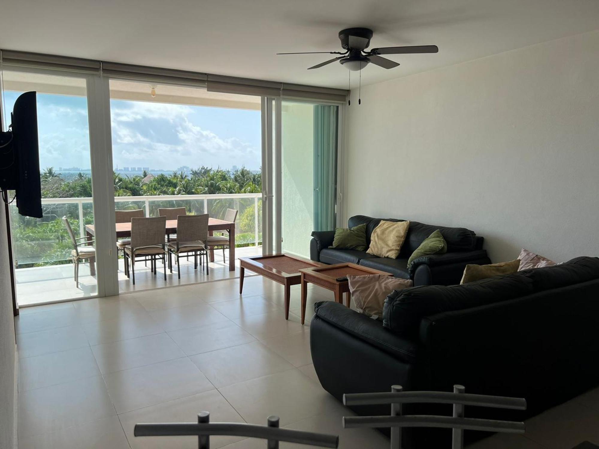 New Beachfront Luxury Apartments Cancún Exteriör bild