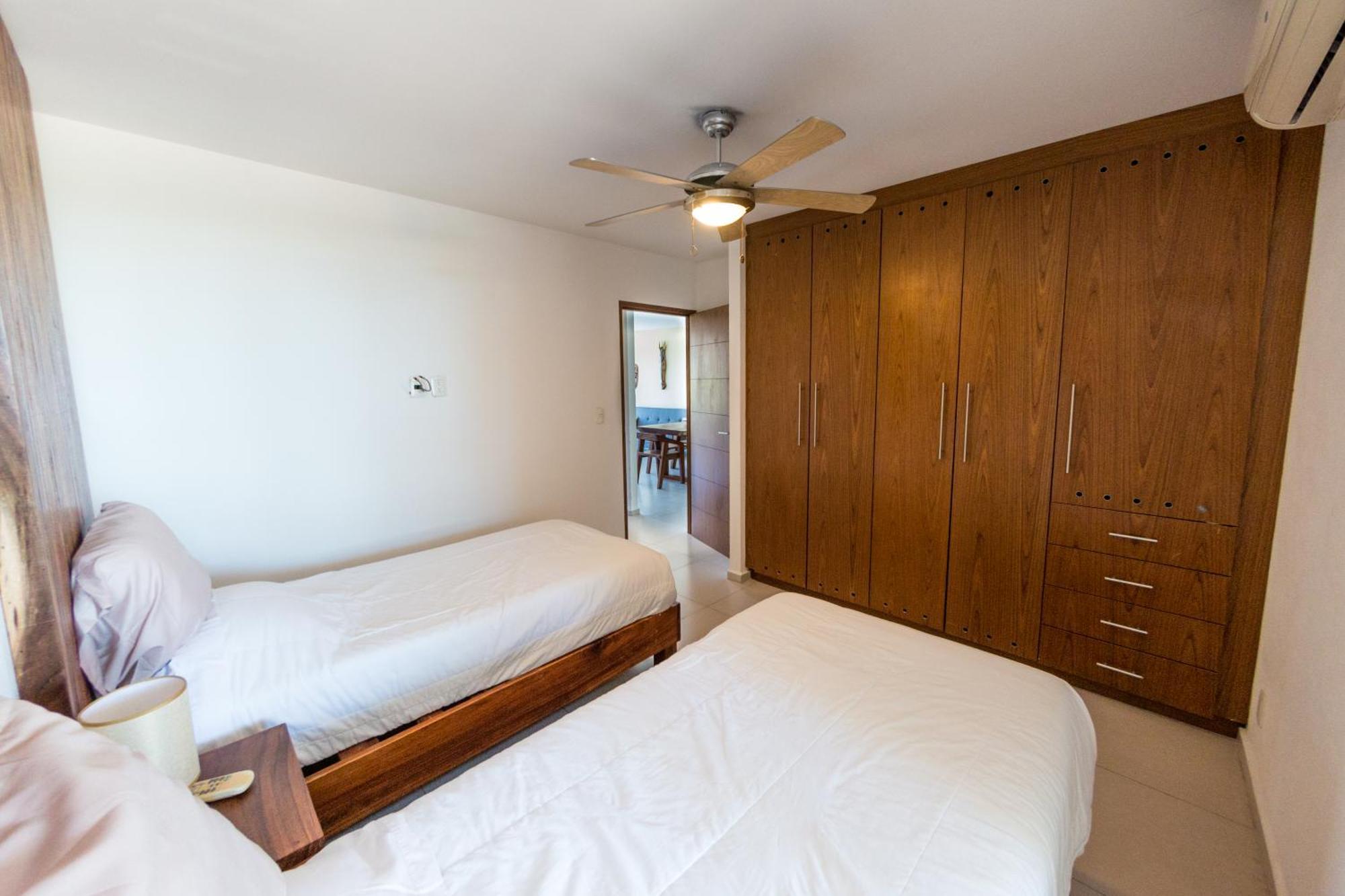 New Beachfront Luxury Apartments Cancún Exteriör bild