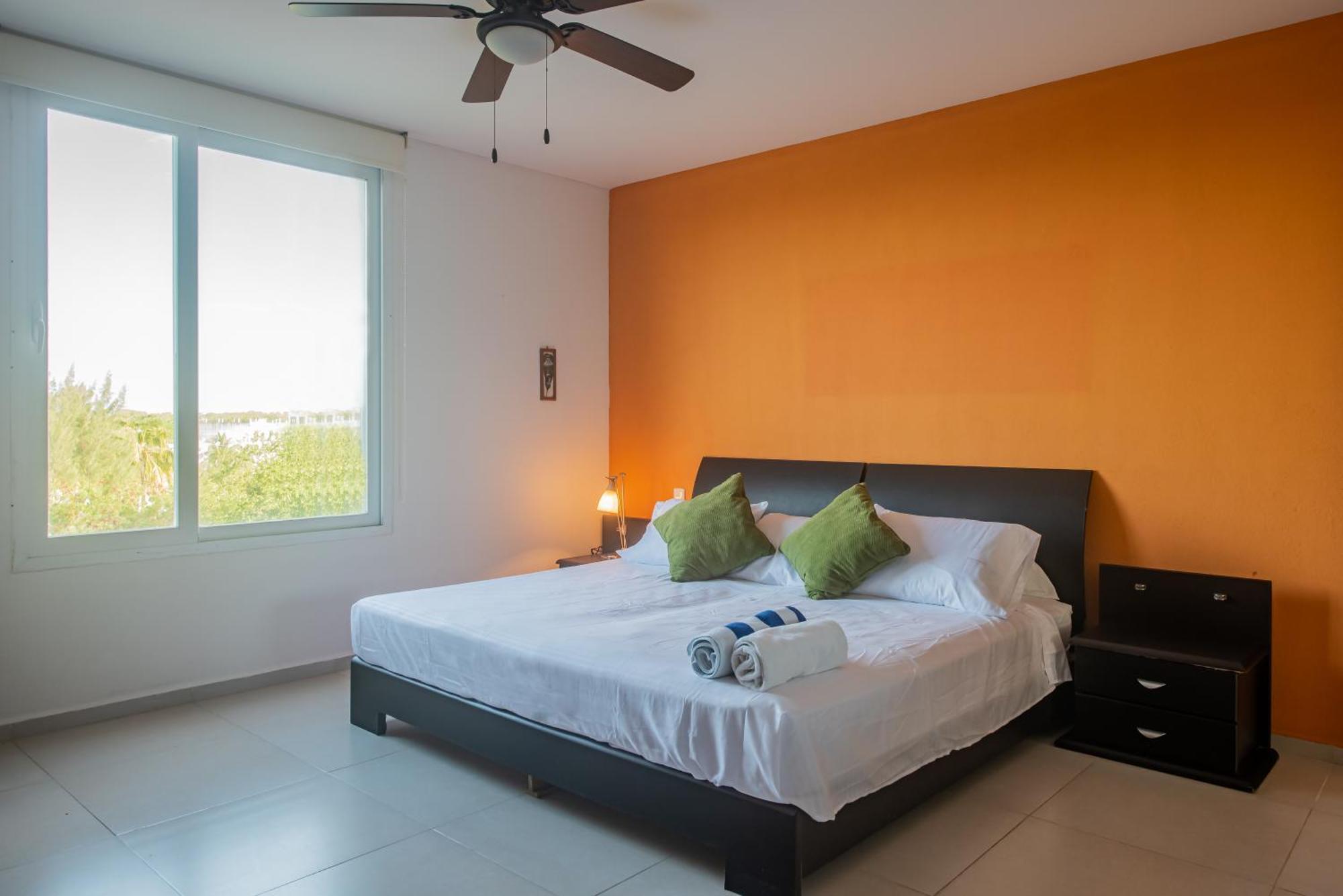 New Beachfront Luxury Apartments Cancún Exteriör bild