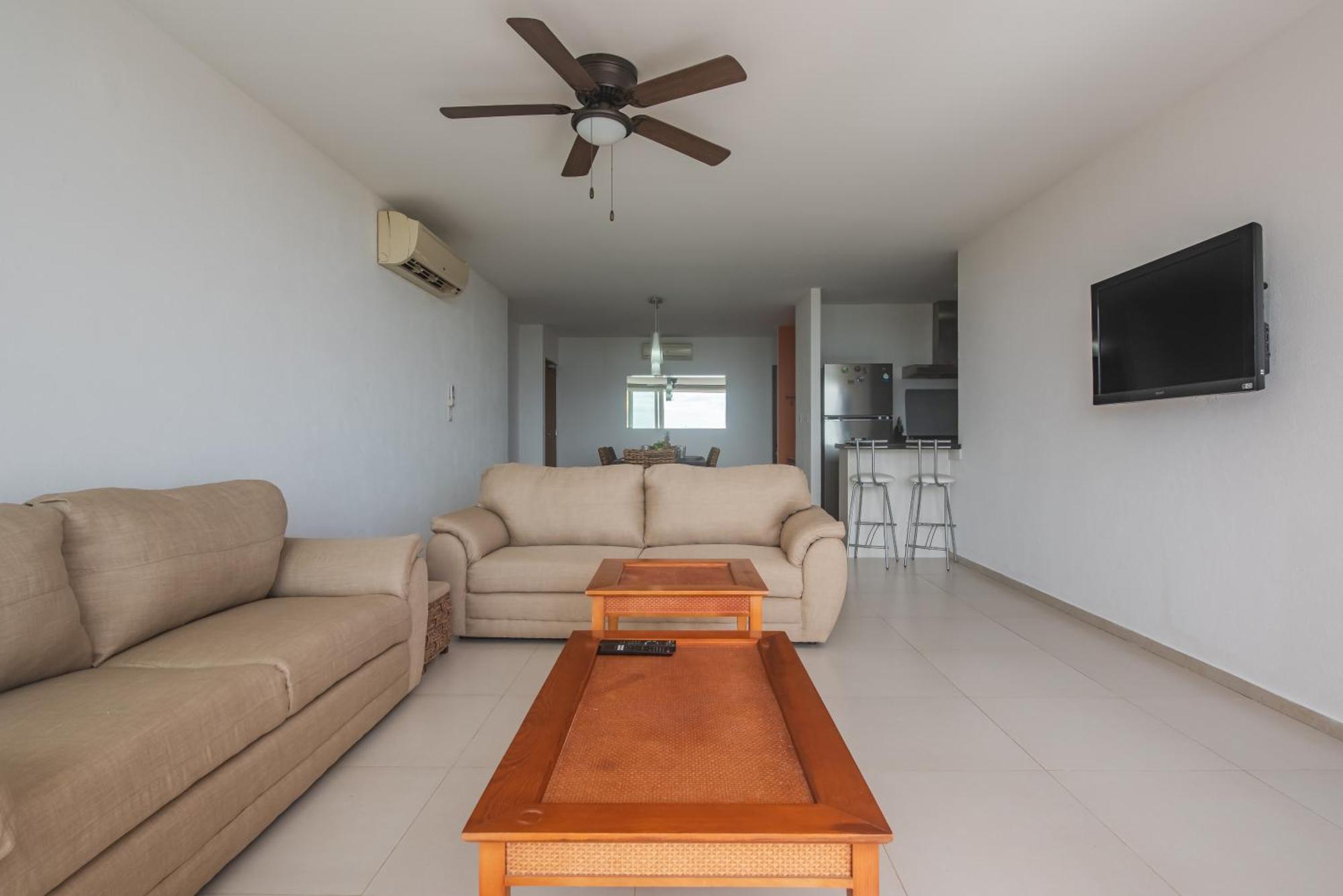 New Beachfront Luxury Apartments Cancún Exteriör bild