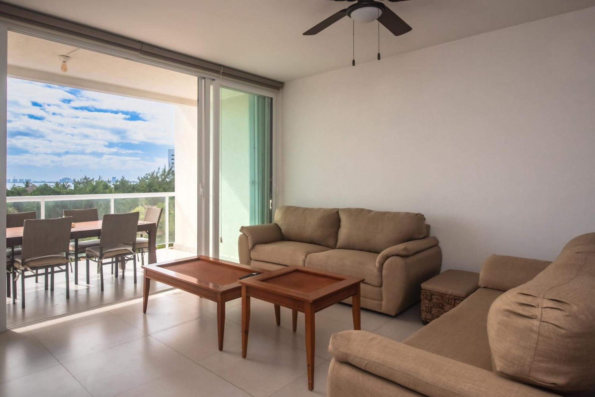 New Beachfront Luxury Apartments Cancún Exteriör bild